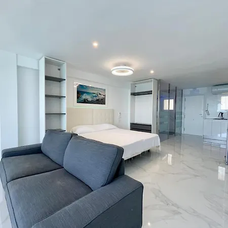 Torre Principado Seafront Apartment Benidorm